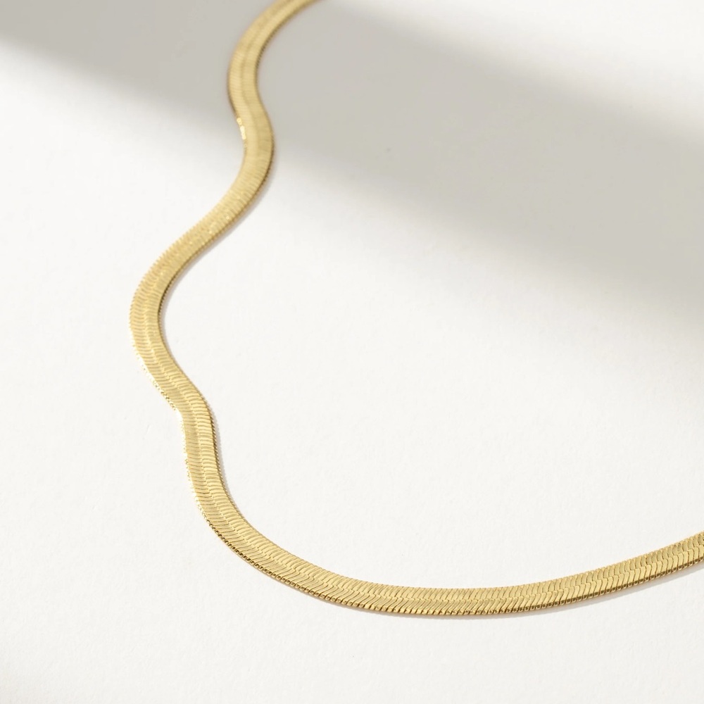 18k Gold Filled Herringbone Necklace for women - Picture 10 of 10
